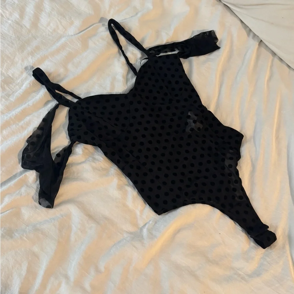 Black Mesh & Polka Dot Bodysuit with Drop Sleeves | Size 6 // ML